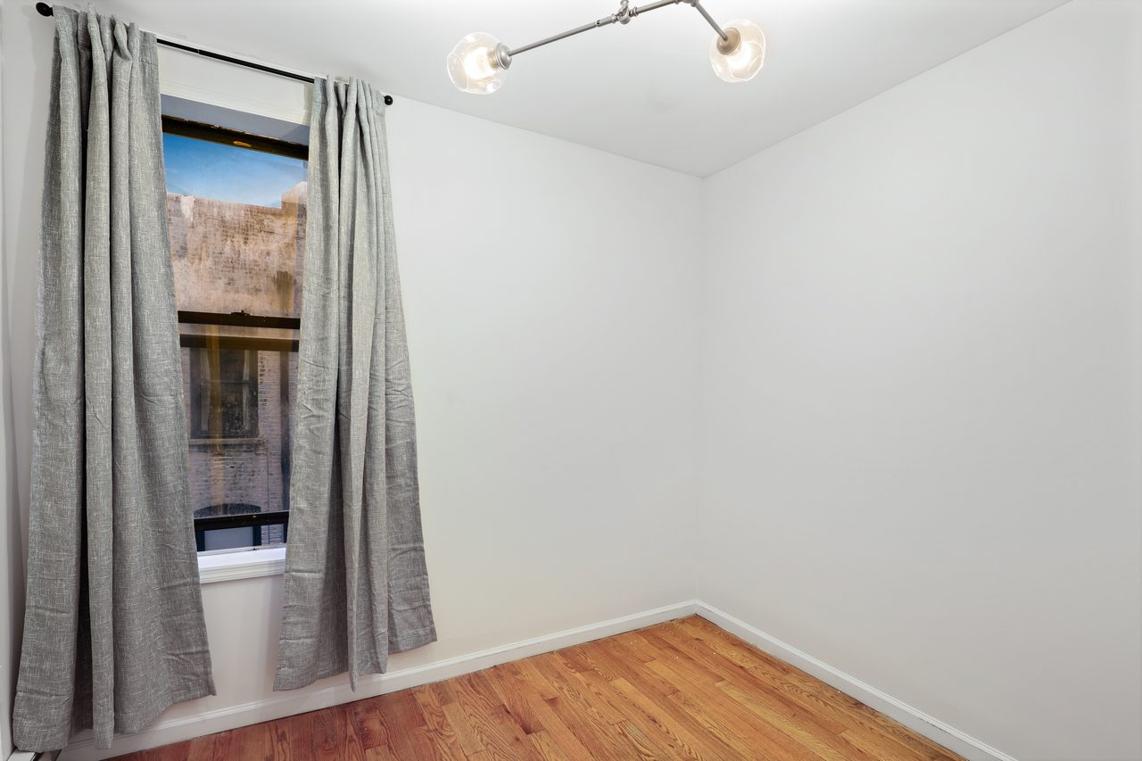 #764: Upper West Side - Full Bedroom D - 3