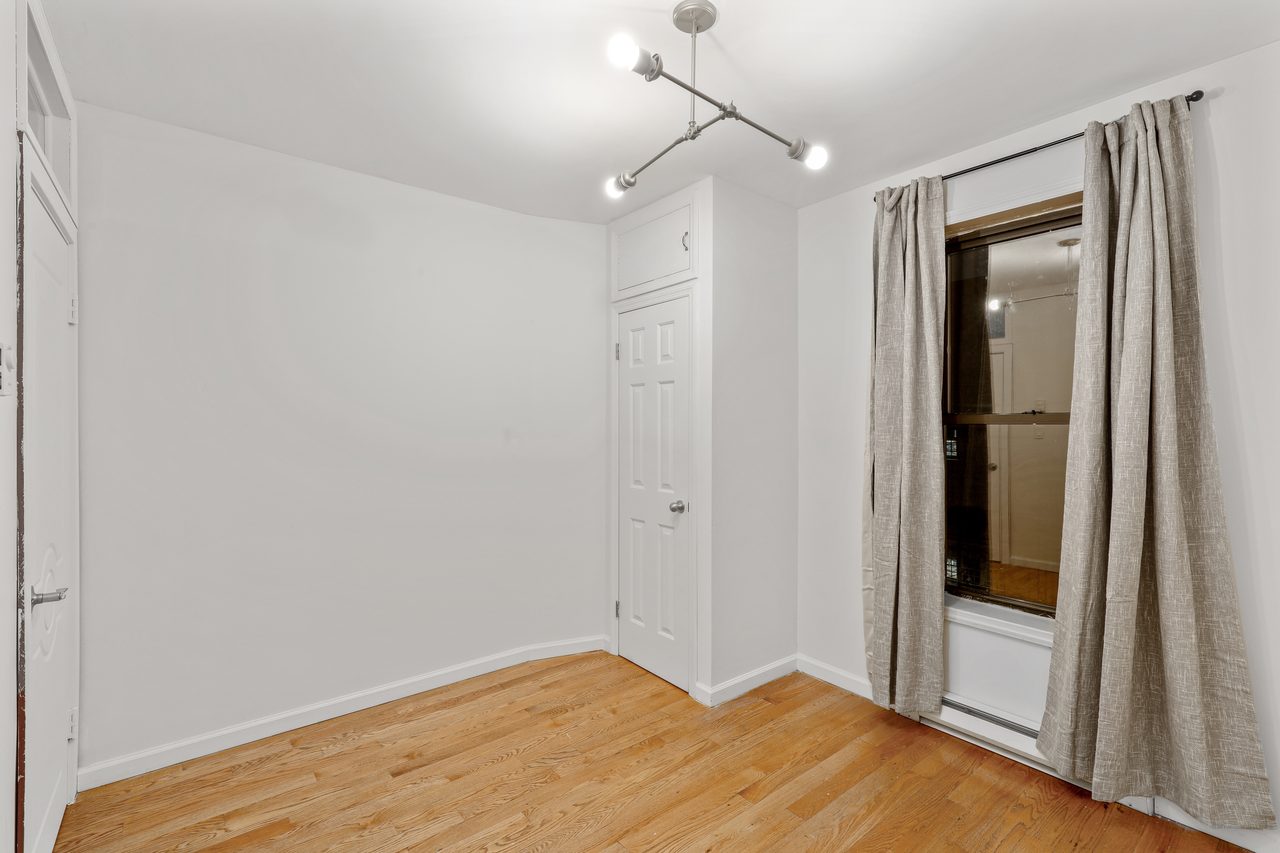 #764: Upper West Side - Full Bedroom B - #764: Upper West Side - Gallery - 3