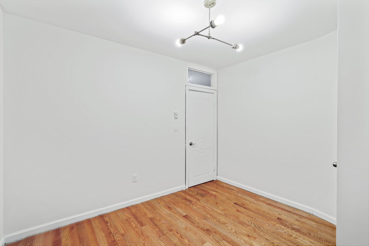 #764: Upper West Side - Full Bedroom B - #764: Upper West Side - Gallery - 4