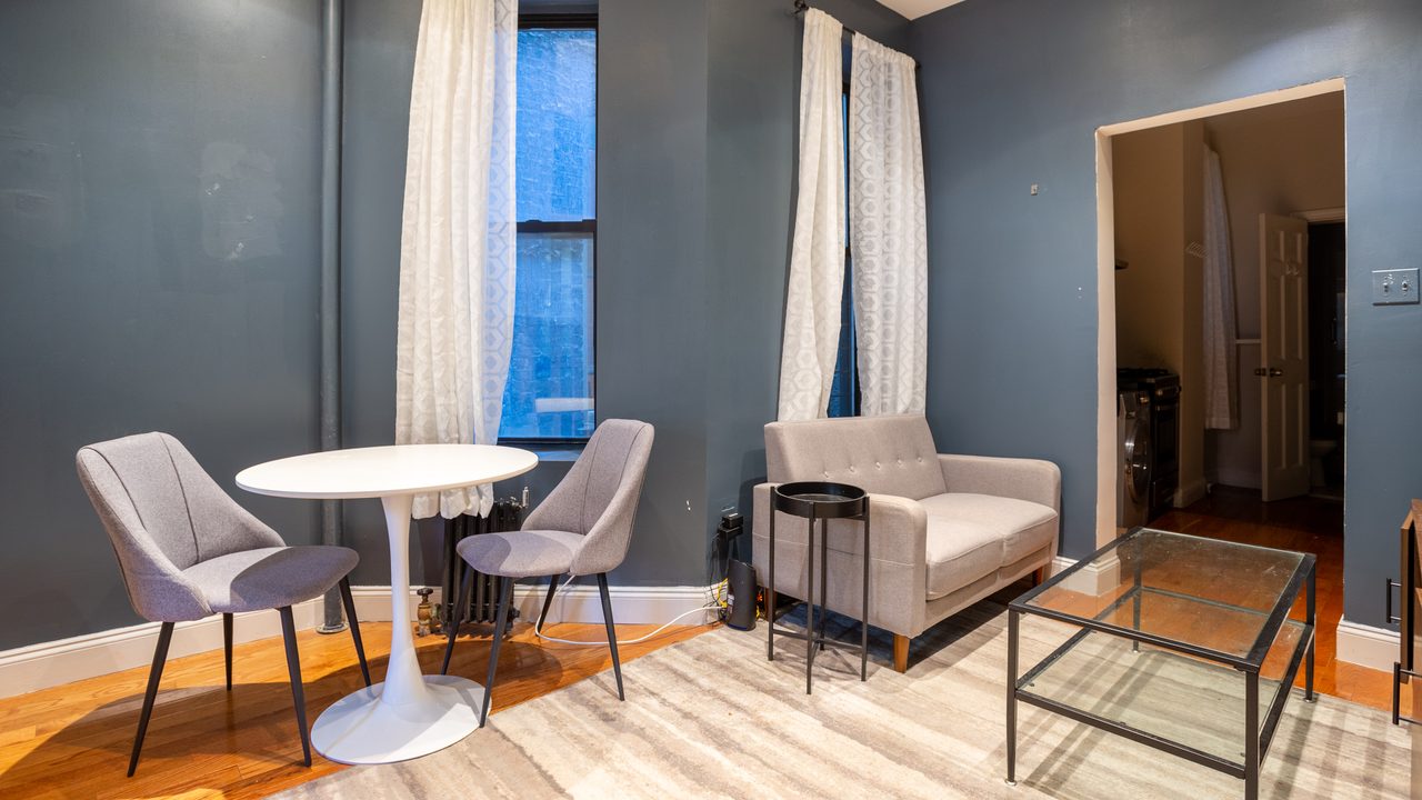 #563: East Village - 1 Bedroom (Queen) - 13