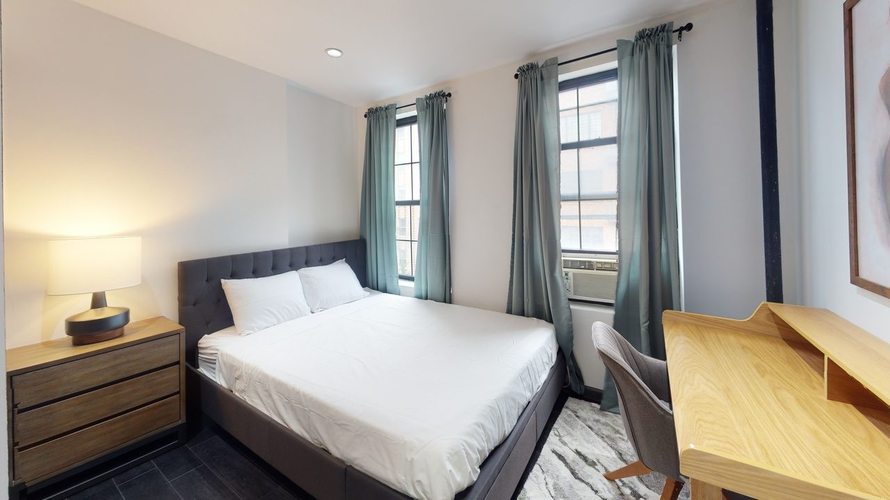 #561: East Village - Full Bedroom C - 13