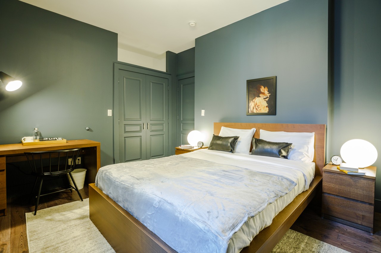  #225: West Harlem - Queen Bedroom A  -  #225: West Harlem  - Gallery -  2