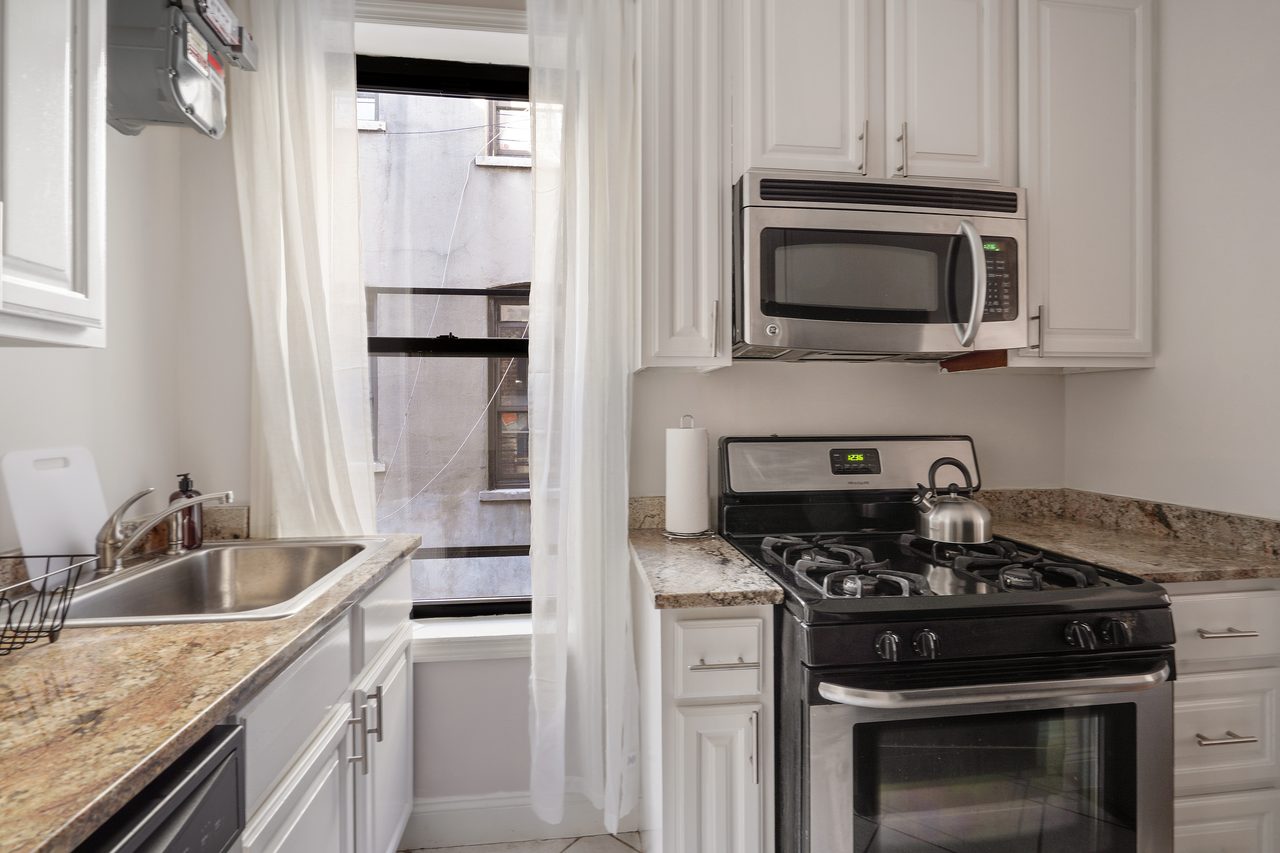  #796: Hamilton Heights - Twin Bedroom C  -  #796: Hamilton Heights  - Gallery -  7