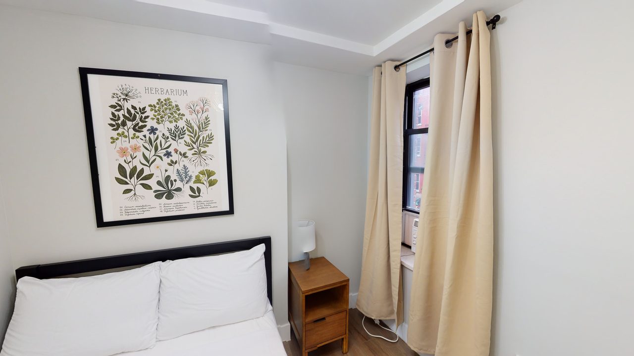 #729: East Village - Full Bedroom C - 3