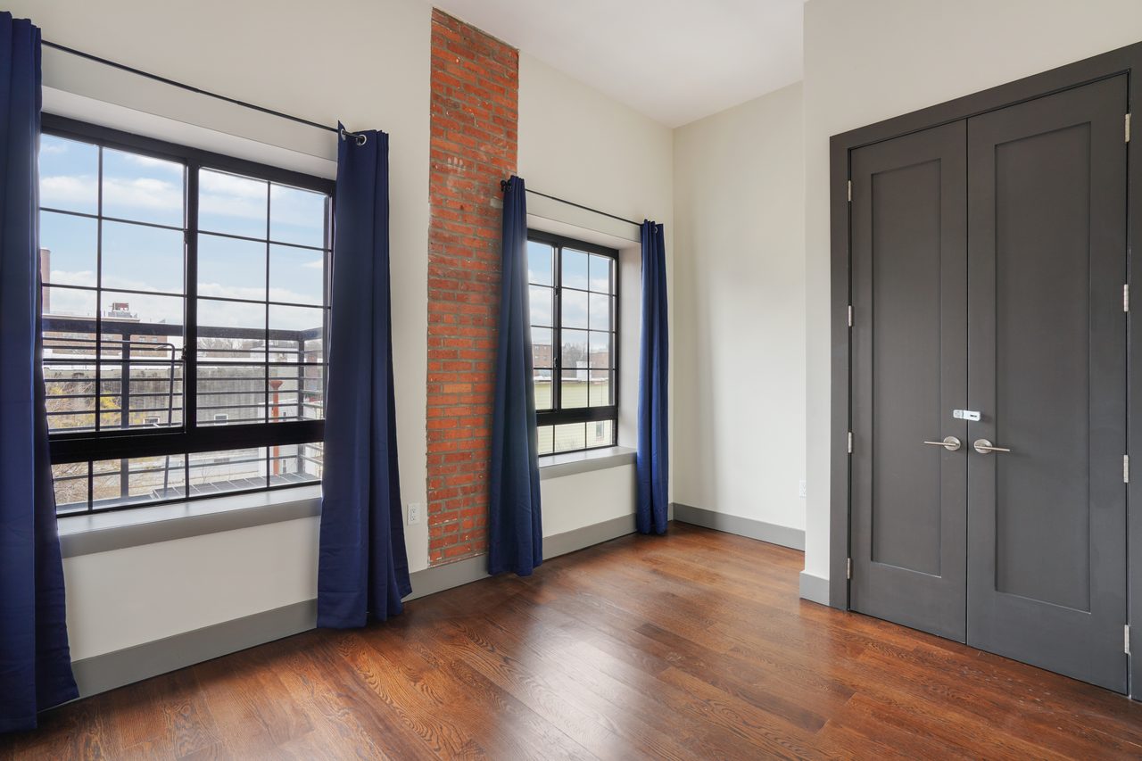 #832: Bedford-Stuyvesant - Full Bedroom C - 12