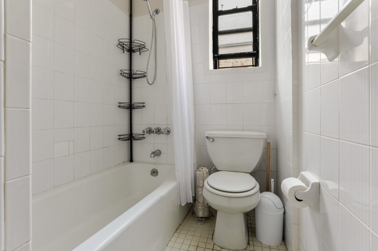 #757: Upper West Side - Full Bedroom A - 8
