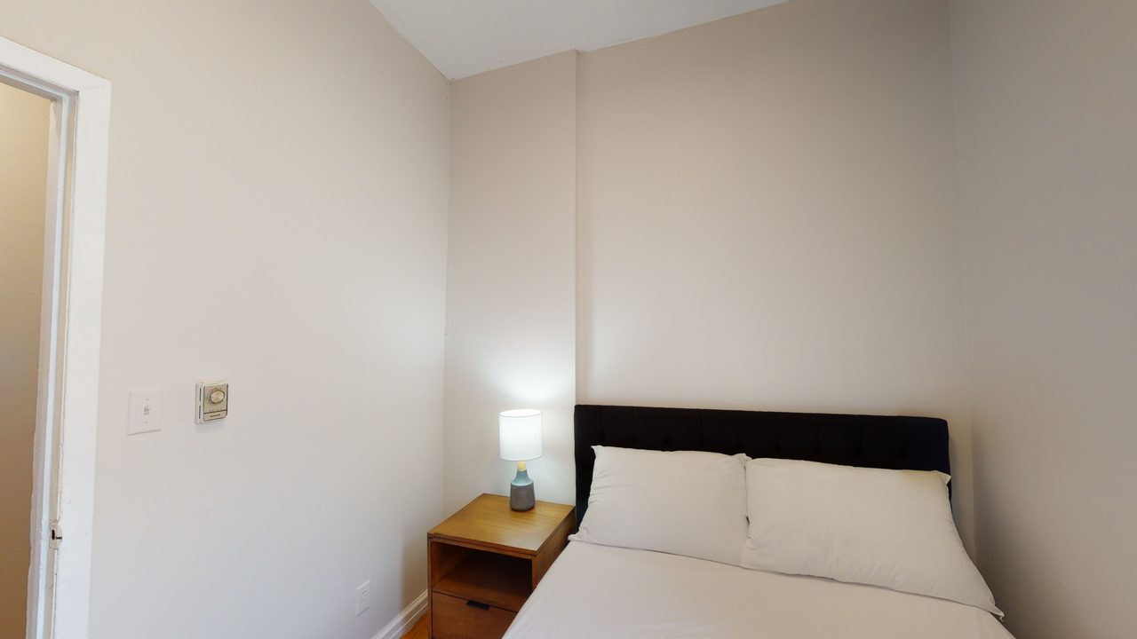 #757: Upper West Side - Full Bedroom A - 1