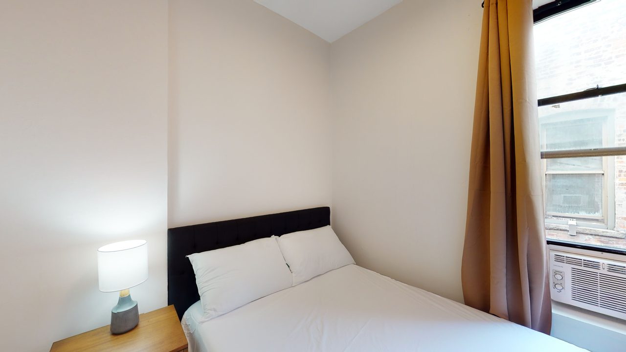 #757: Upper West Side - Full Bedroom A - 3