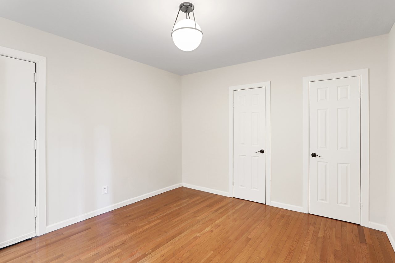  #893: East Harlem - Full Bedroom B  -  #893: East Harlem  - Gallery -  14