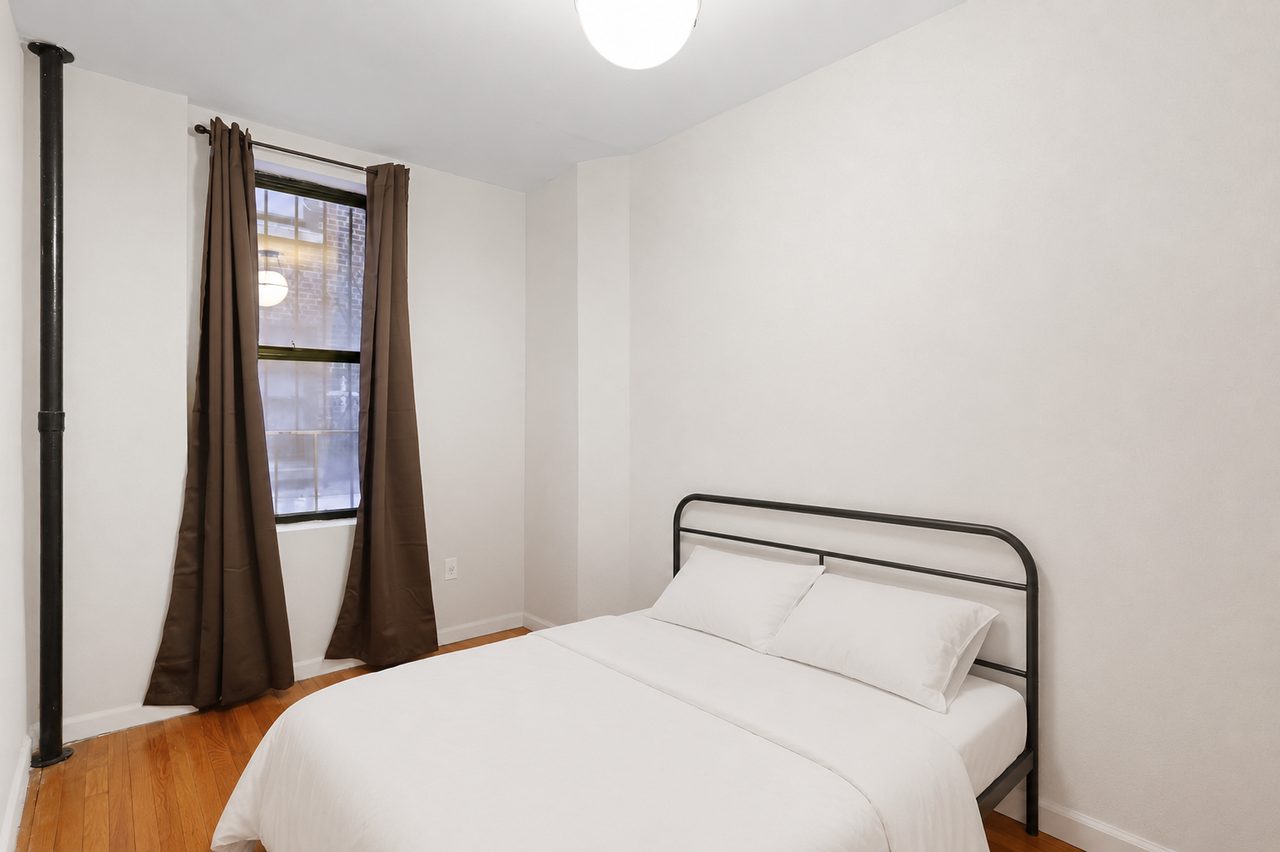 #893: East Harlem - Full Bedroom A - 1