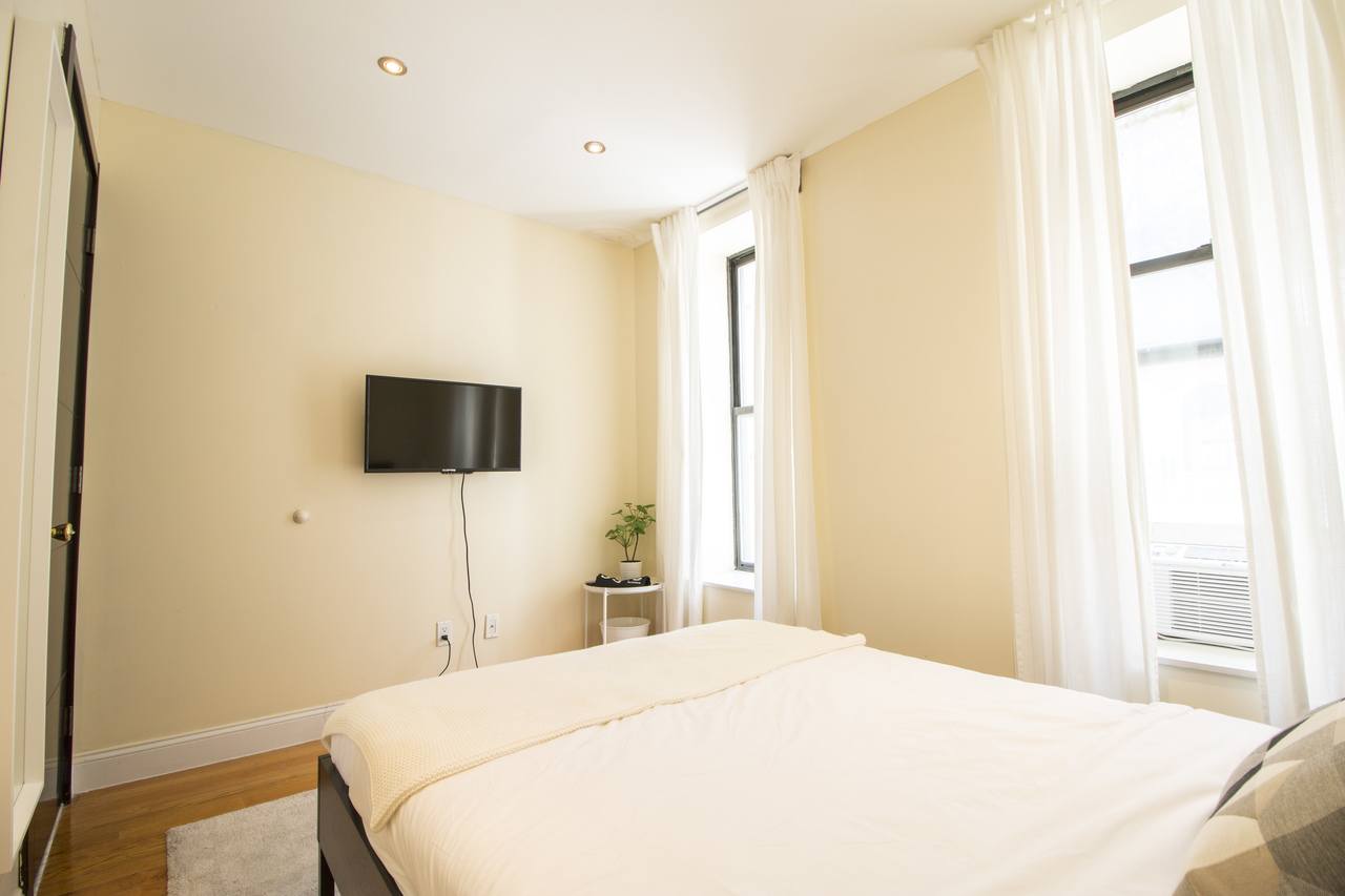  #366: Upper West Side - Full Bedroom D  -  #366: Upper West Side  - Gallery -  9