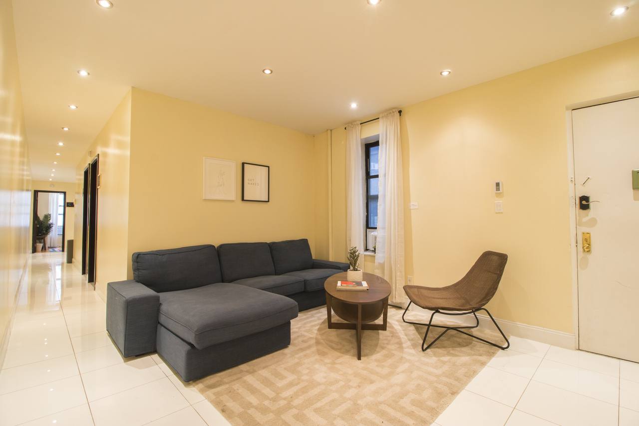 #366: Upper West Side - Full Bedroom B - #366: Upper West Side - Gallery - 10