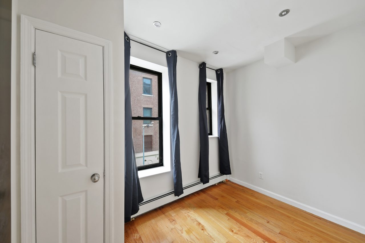 #784: Upper West Side - Full Bedroom C - 4