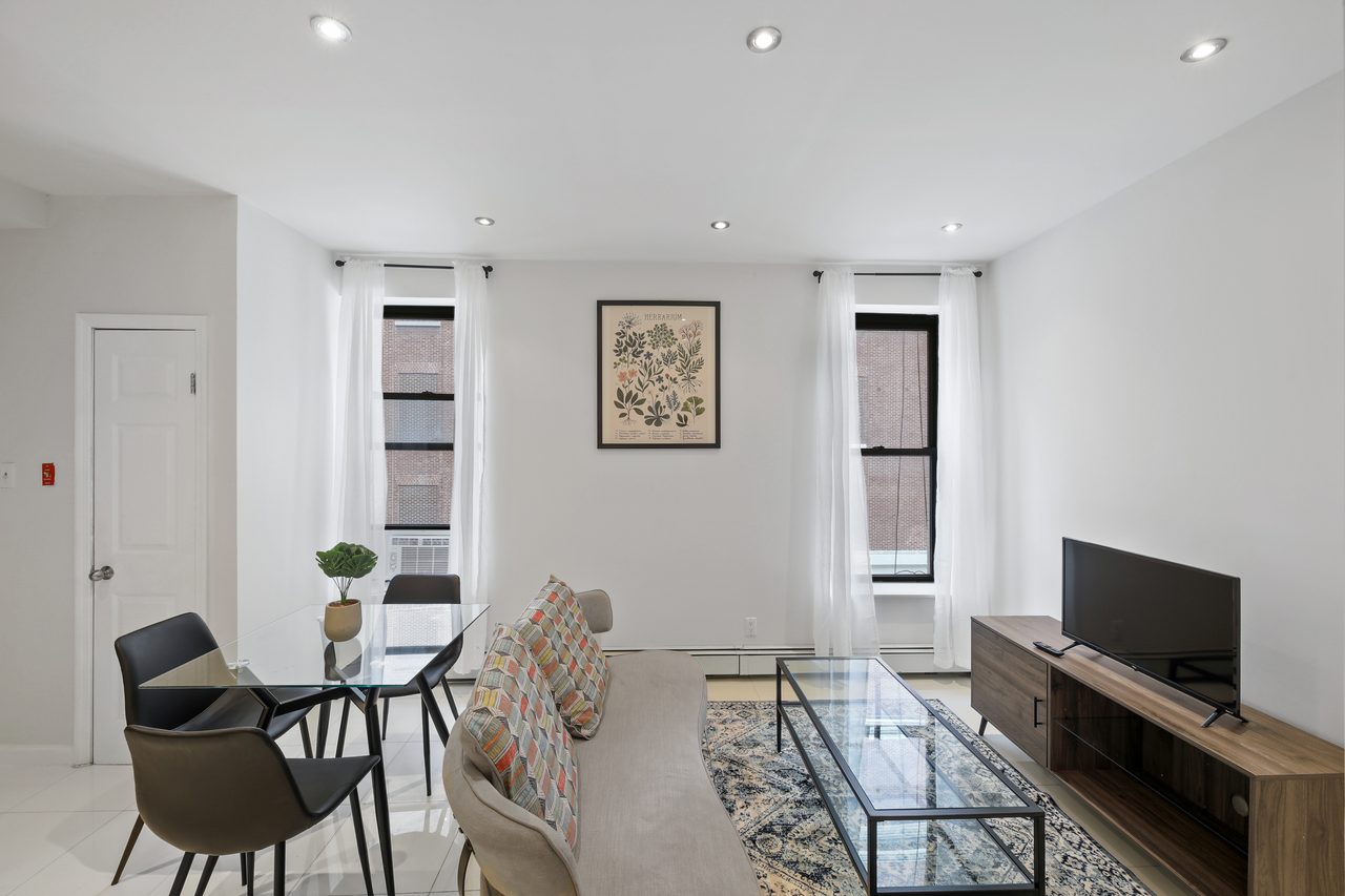 #784: Upper West Side - Full Bedroom C - 9