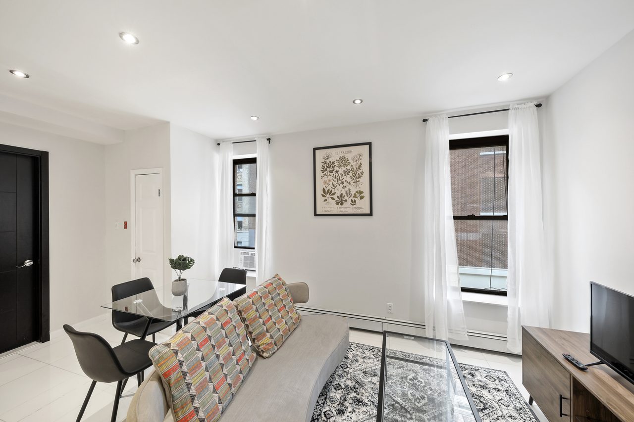 #784: Upper West Side - Full Bedroom B - 10