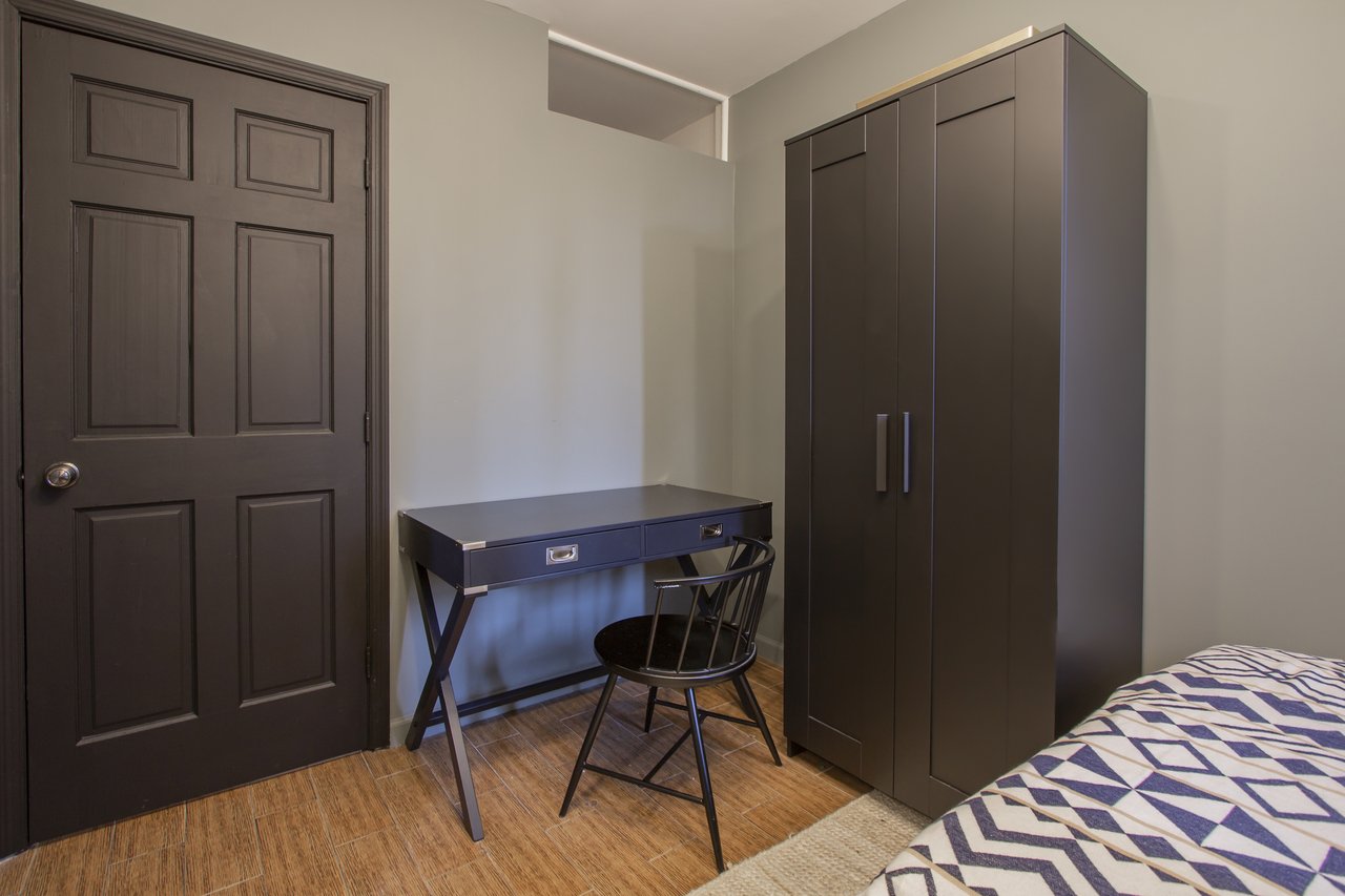  #269: Chinatown - Full Bedroom C  -  #269: Chinatown  - Gallery -  8