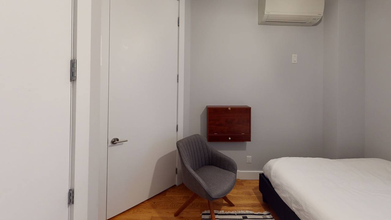 #438: Bedford-Stuyvesant - Full Bedroom E - #438: Bedford-Stuyvesant - Gallery - 5