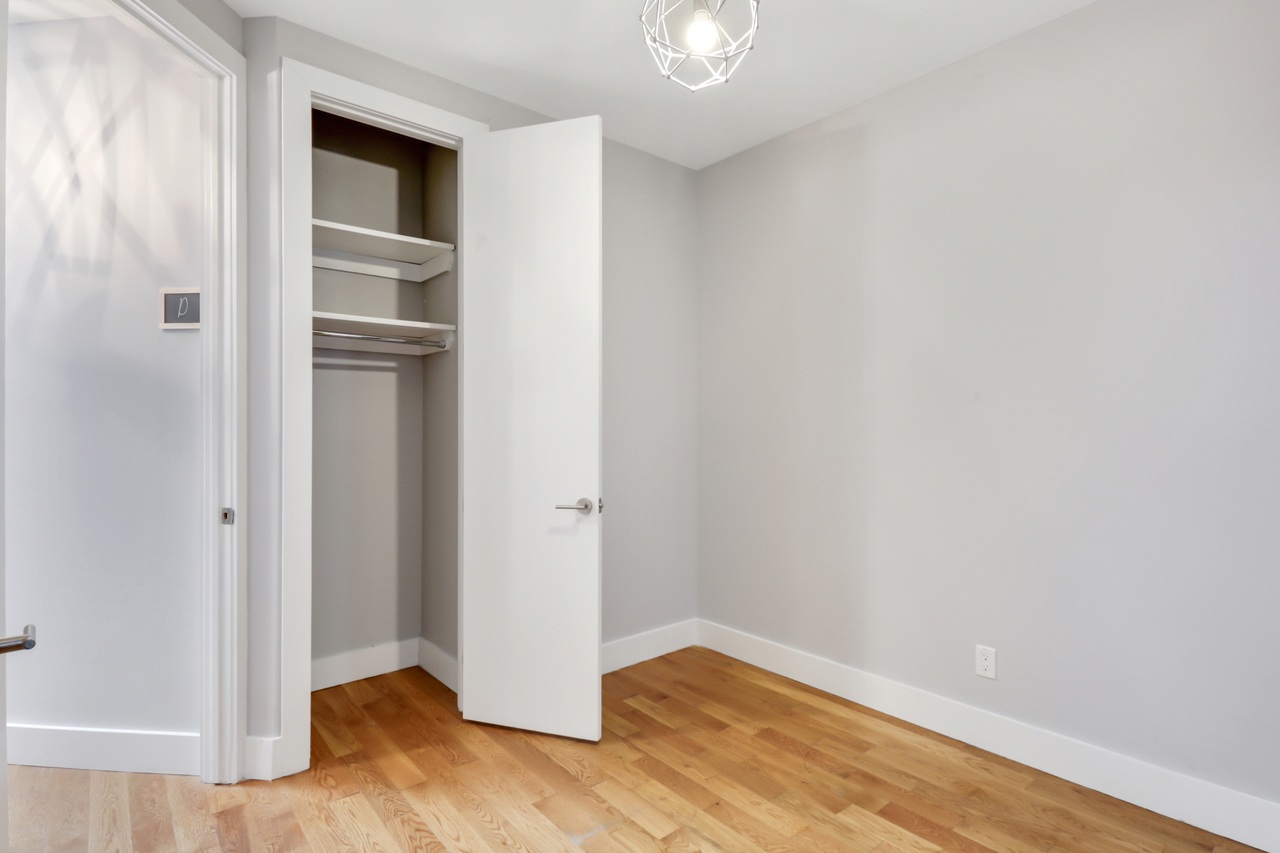 #438: Bedford-Stuyvesant - Full Bedroom D - #438: Bedford-Stuyvesant - Gallery - 3