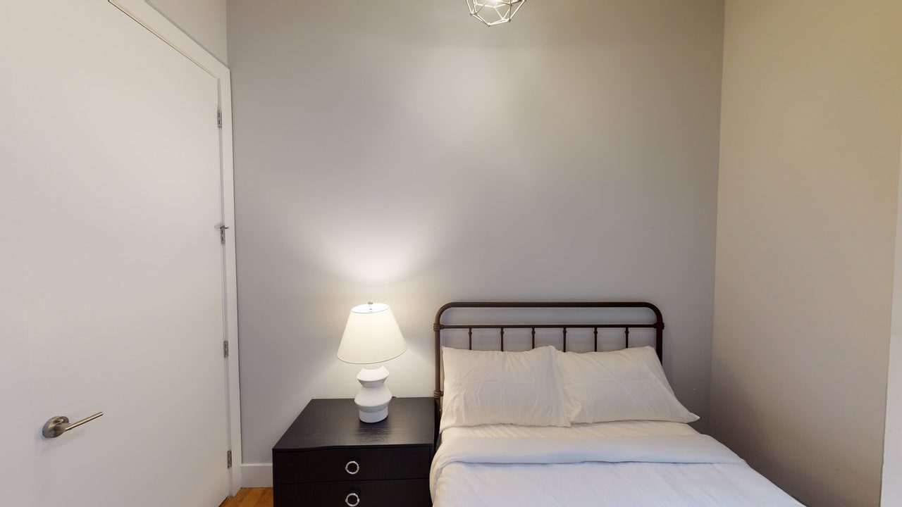 #438: Bedford-Stuyvesant - Full Bedroom B - #438: Bedford-Stuyvesant - Gallery - 2