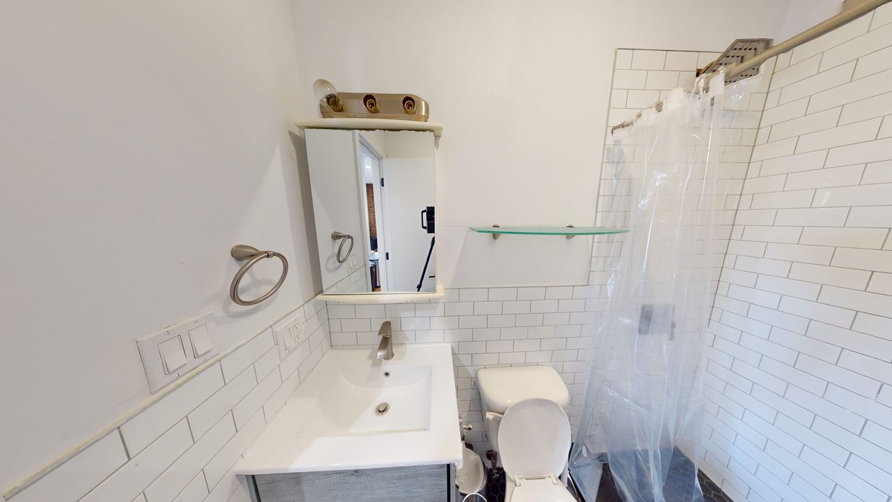 #1467: Ridgewood - Full Bedroom B - 7