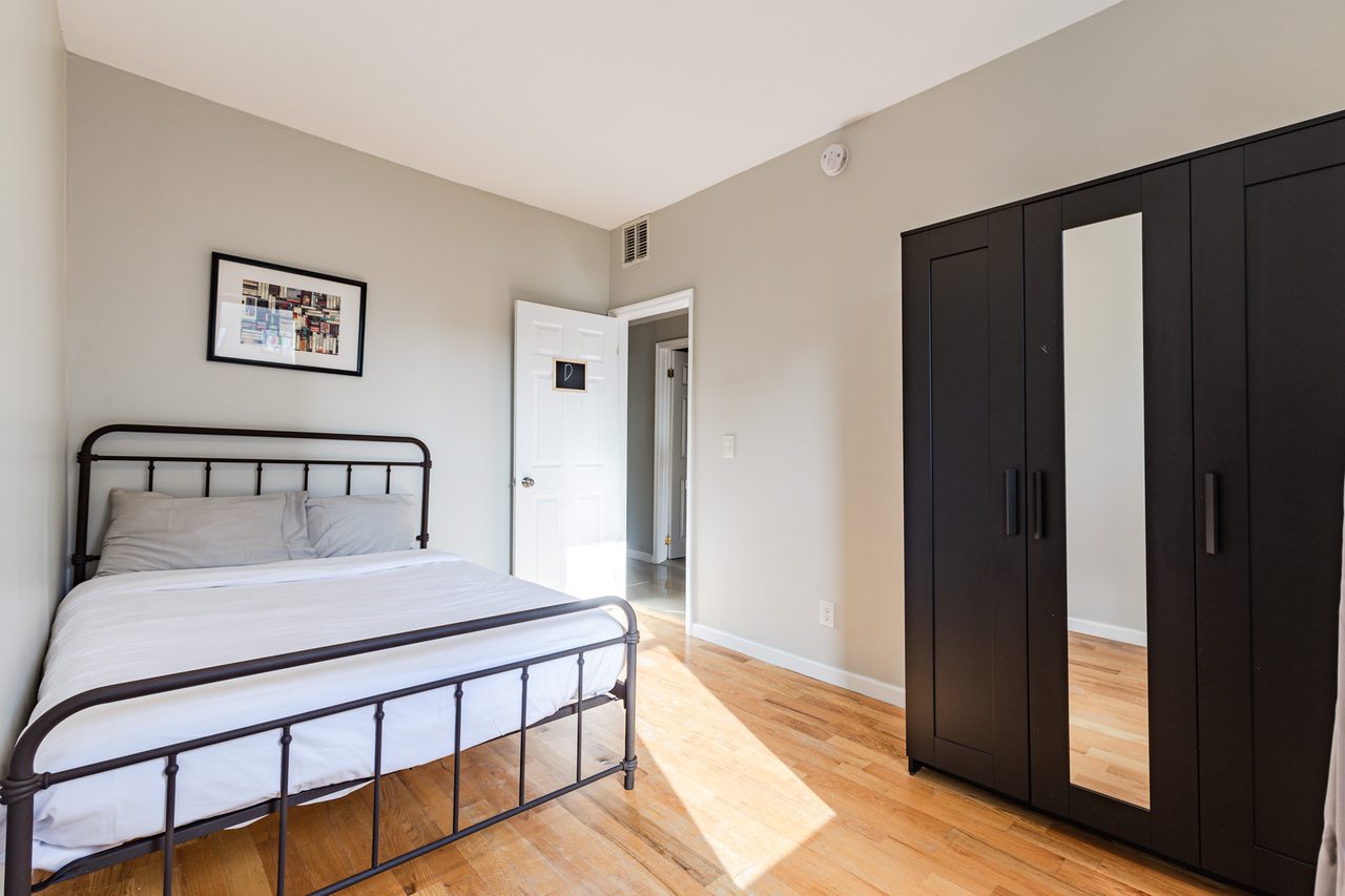 #1573: Prospect Lefferts Gardens - Full Bedroom D - 3