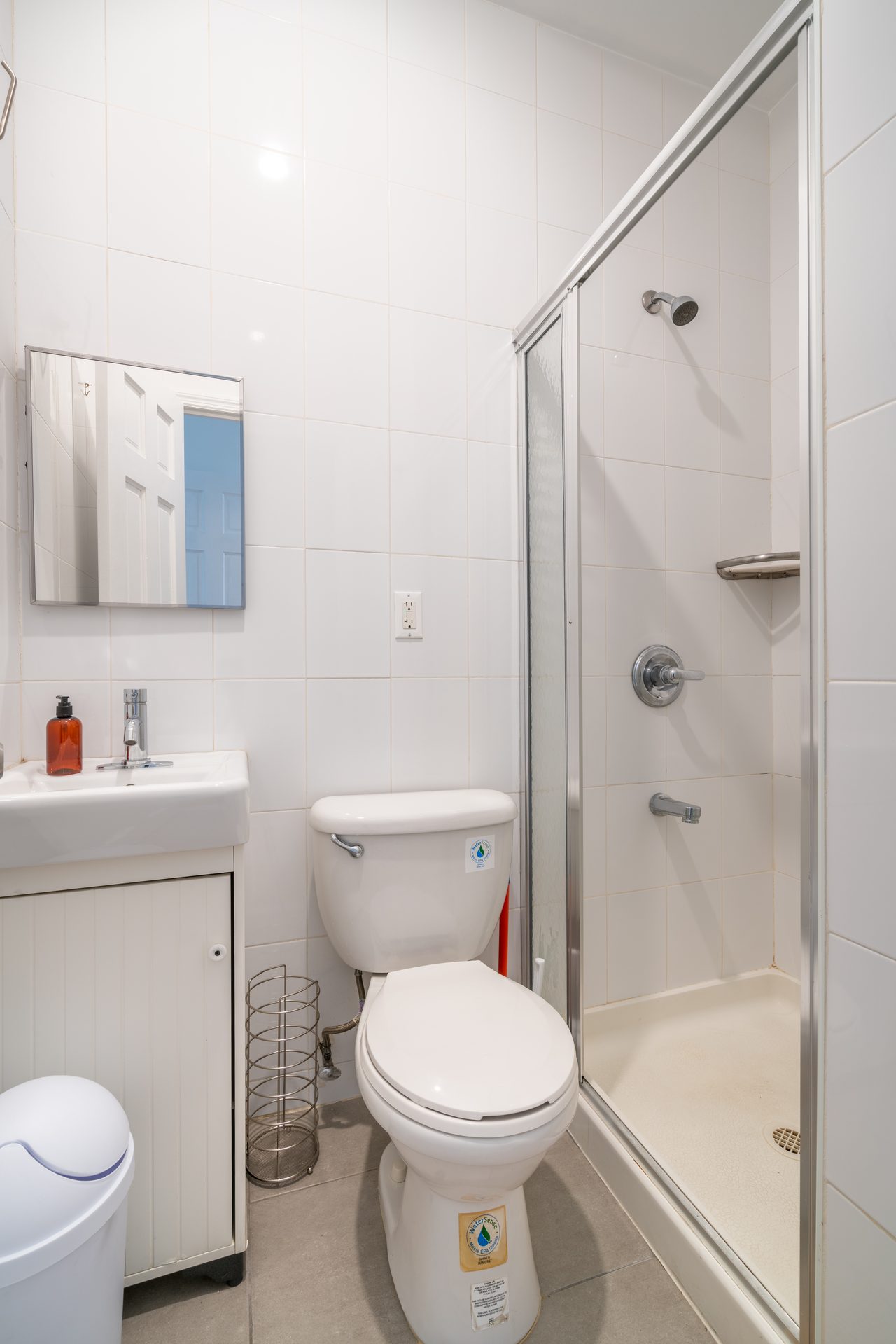 #1114: Midtown East - Full Bedroom B/w Private Bathroom - #1114: Midtown East - Gallery - 5