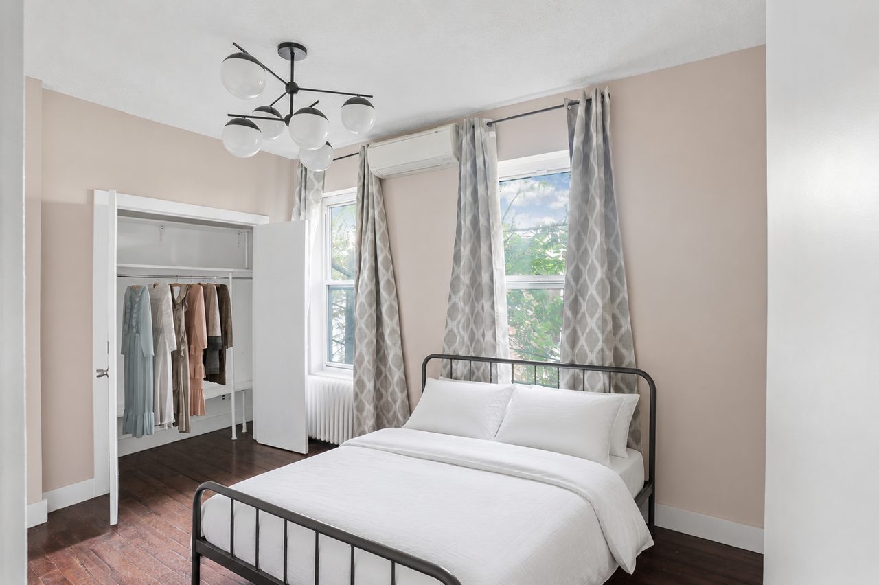 #749: Prospect Park South - Queen Bedroom B - 13