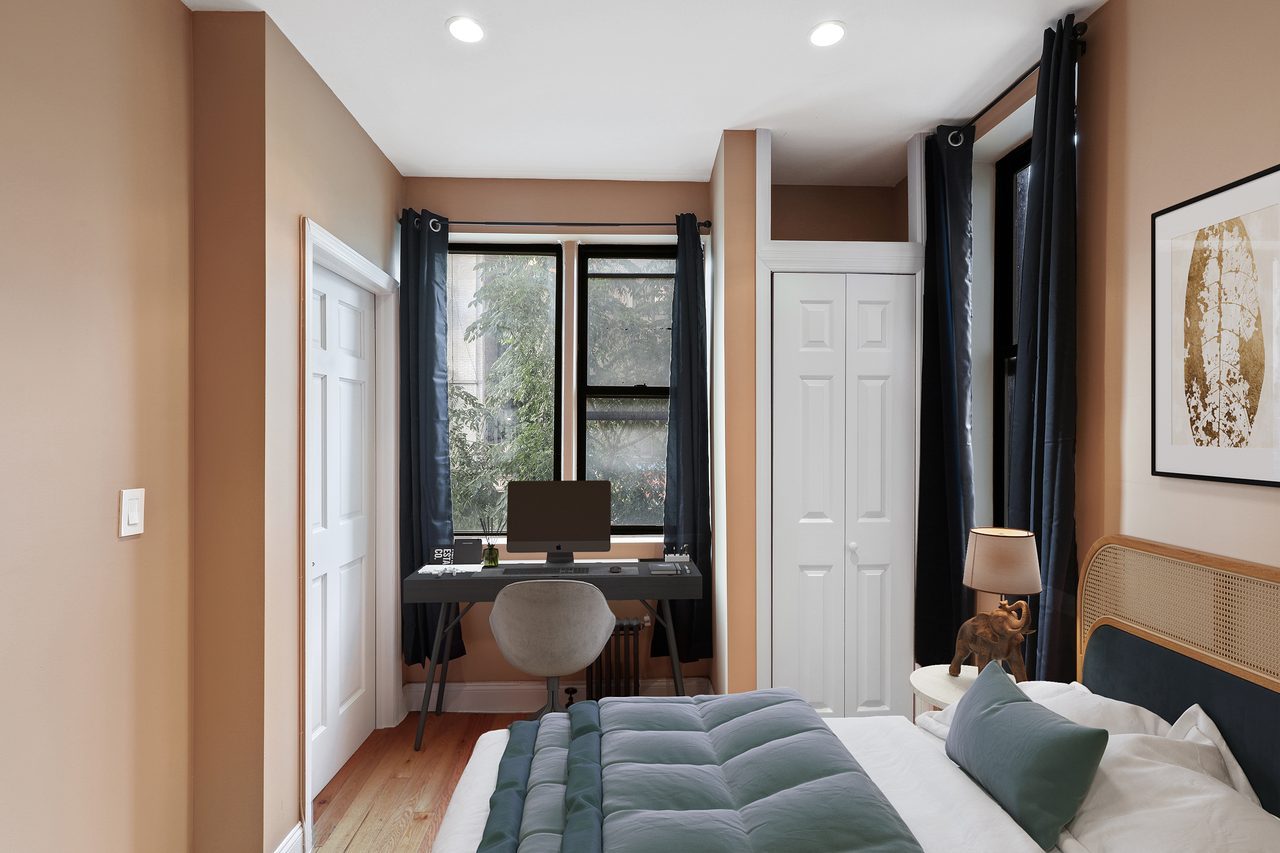 #555: East Village - 1 Bedroom (Queen) - 15