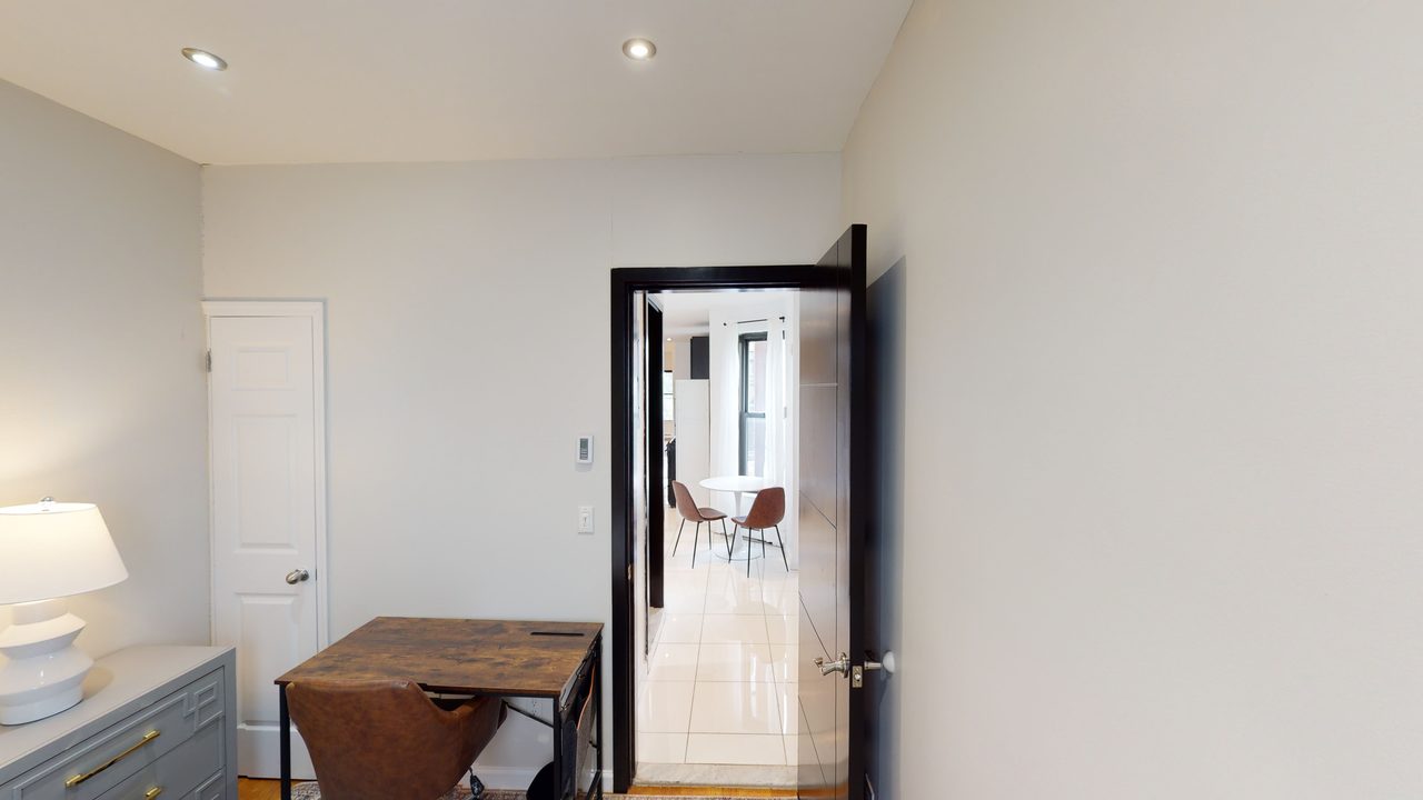 #1306: Upper West Side - Full Bedroom A - 7