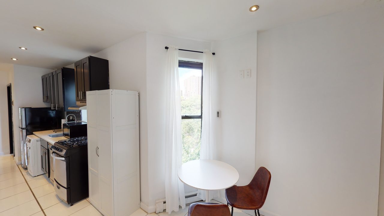  #1306: Upper West Side - Full Bedroom A  -  #1306: Upper West Side  - Gallery -  4