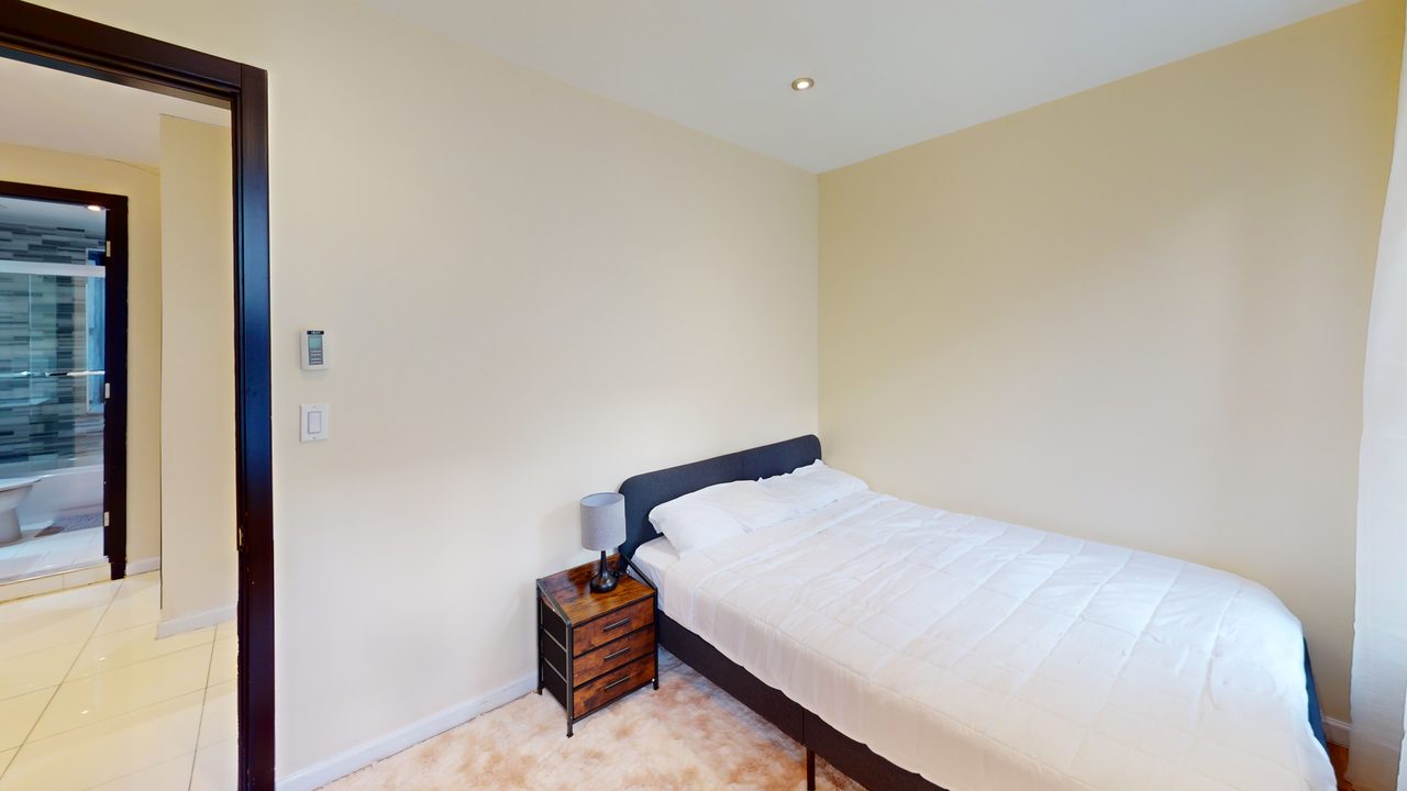 #1796: Upper West Side - Queen Bedroom A - 1