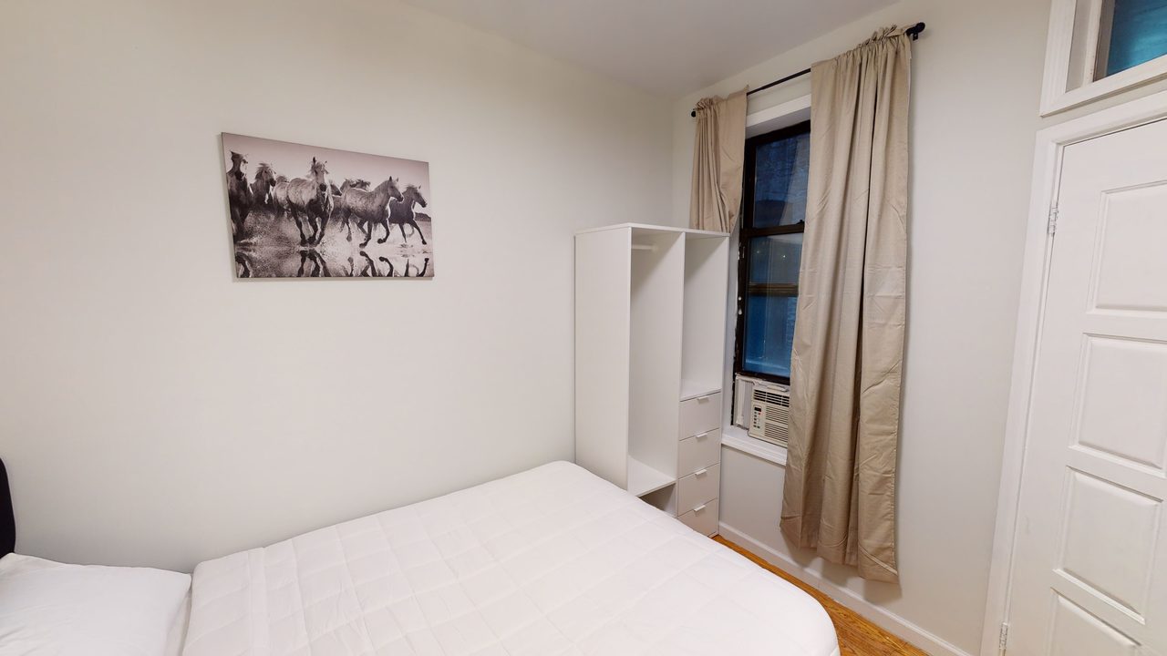 #754: Upper West Side - Full Bedroom B - 11
