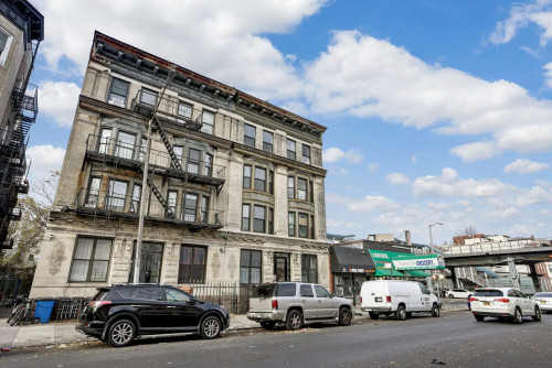 #836: Crown Heights - Gallery - 11