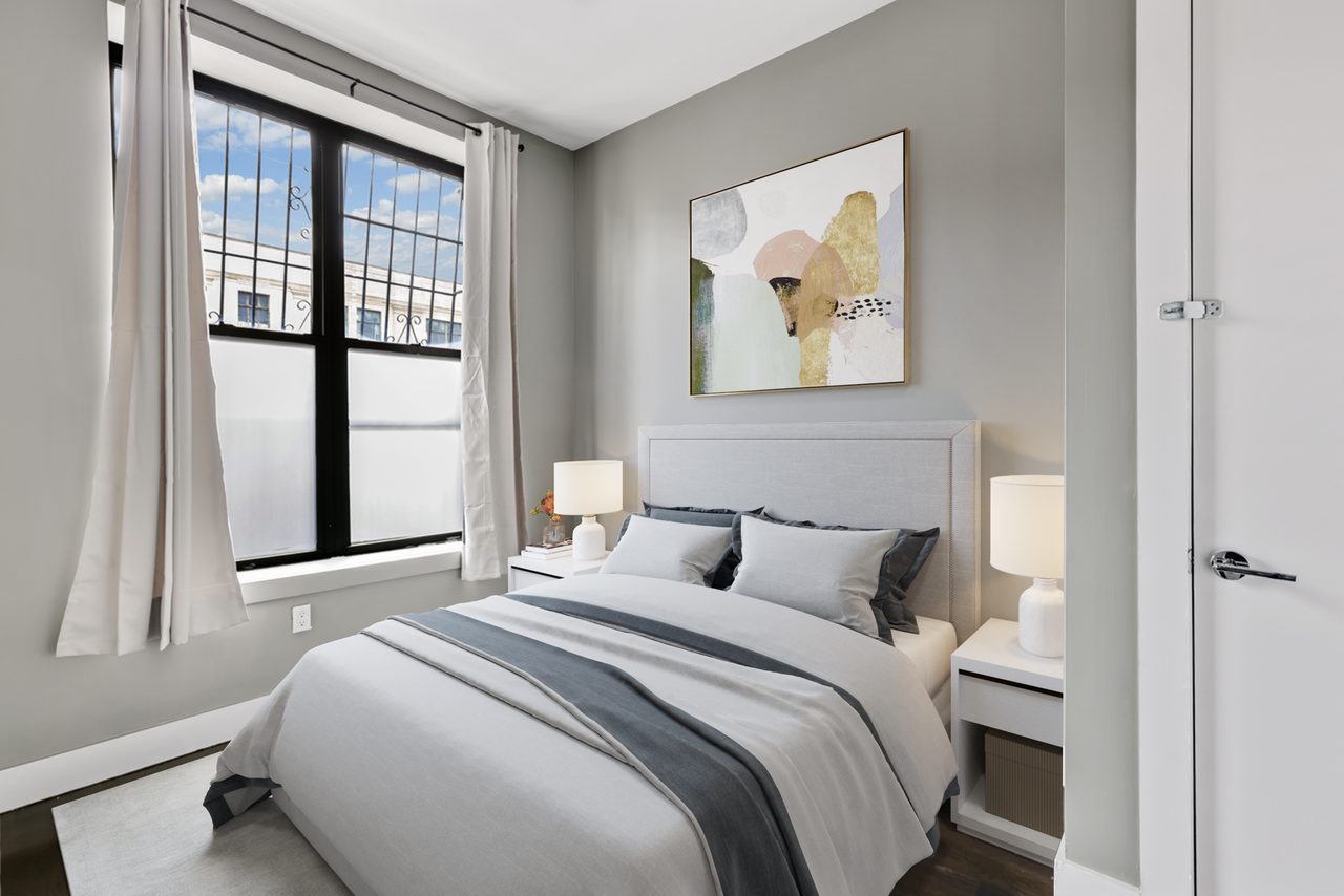 #836: Crown Heights - Full Bedroom A - #836: Crown Heights - Gallery - 15