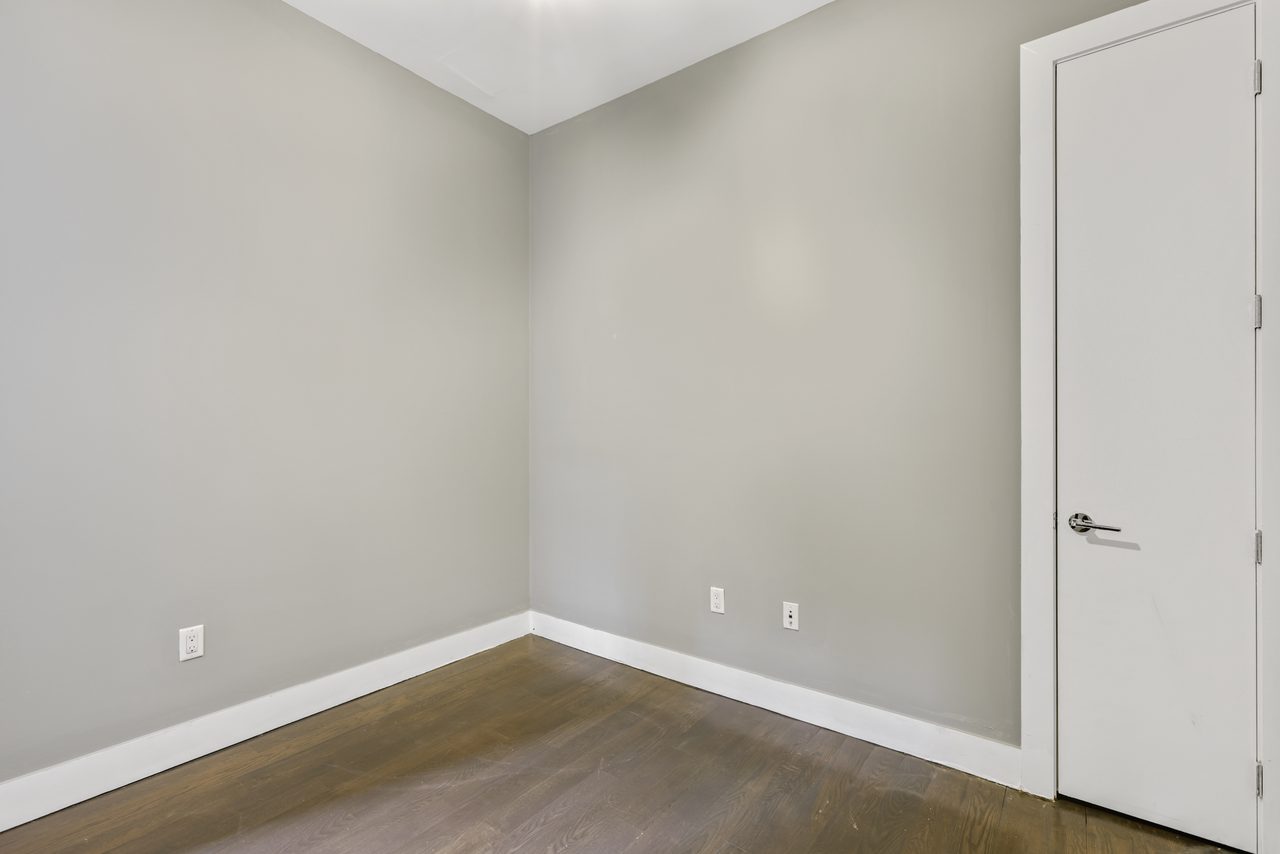 #836: Crown Heights - Full Bedroom B - #836: Crown Heights - Gallery - 4