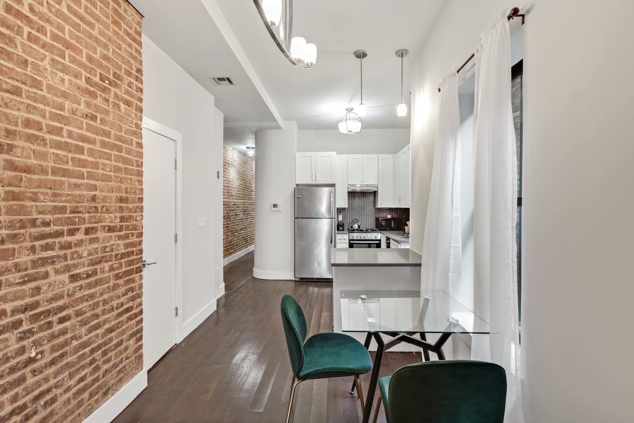 #836: Crown Heights - Full Bedroom D - #836: Crown Heights - Gallery - 5