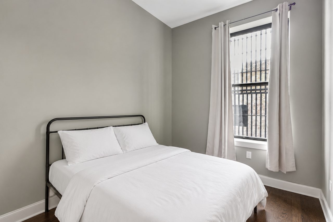 #836: Crown Heights - Full Bedroom D - 15
