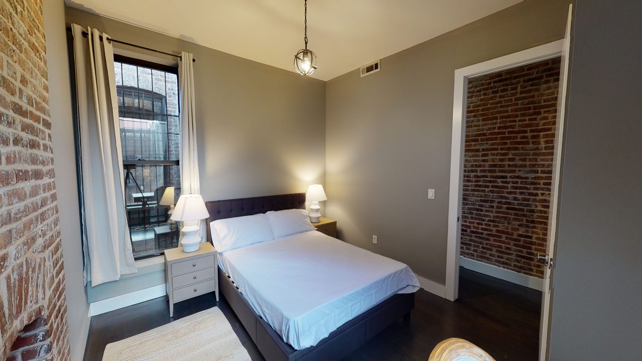 #836: Crown Heights - Full Bedroom C - #836: Crown Heights - Gallery - 1