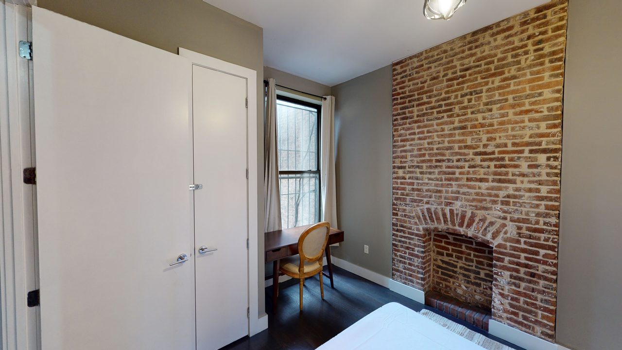 #836: Crown Heights - Full Bedroom C - #836: Crown Heights - Gallery - 5