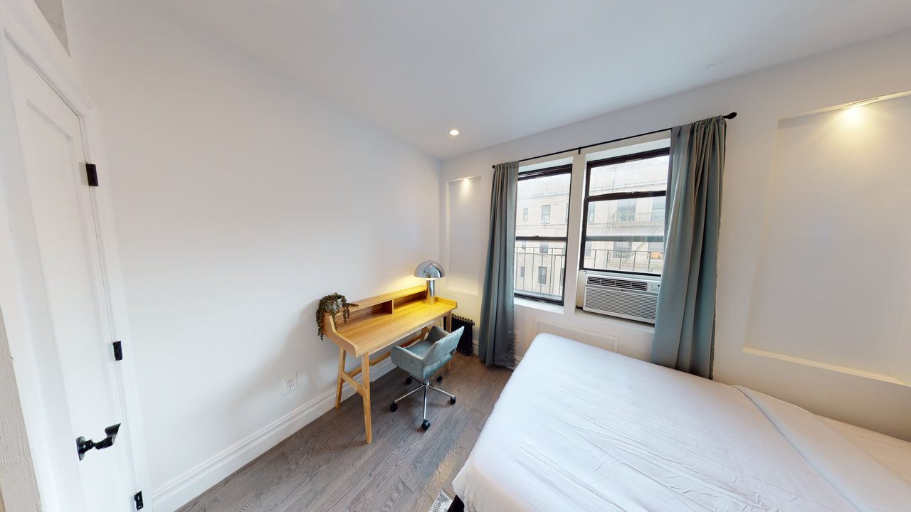 #495: East Village - 1 Bedroom (Queen) - 9