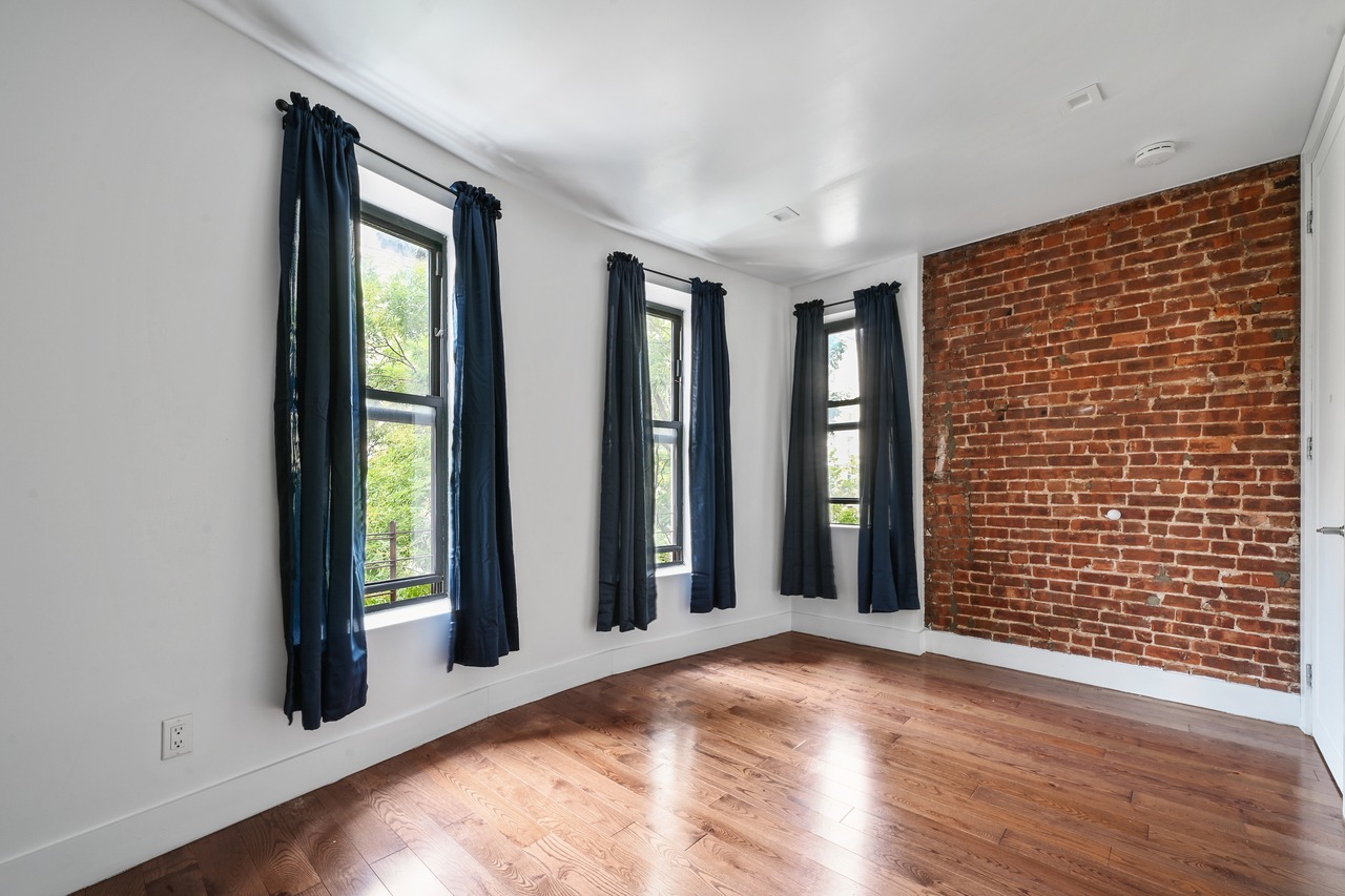 #597: West Harlem - Full Bedroom A - 3
