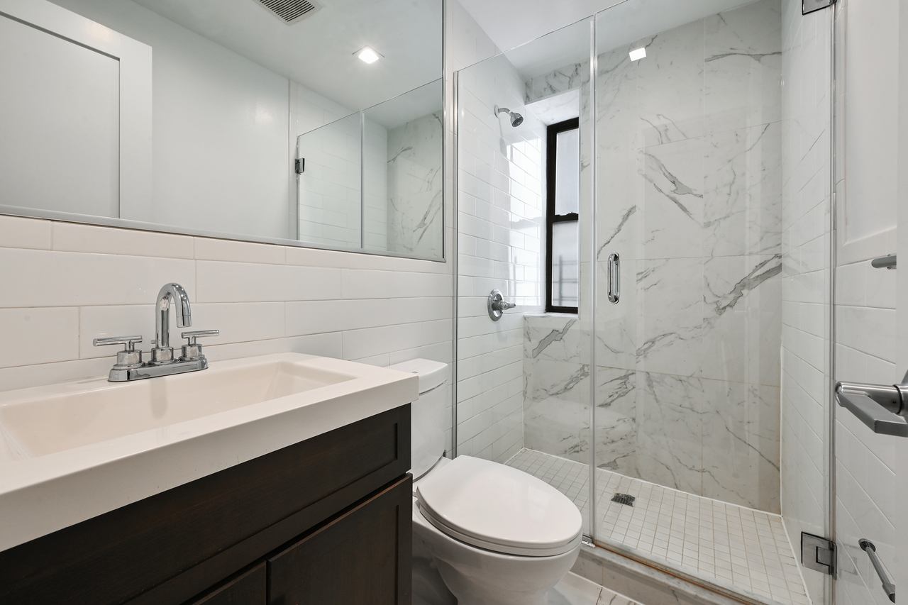 #597: West Harlem - Full Bedroom C - #597: West Harlem - Gallery - 1