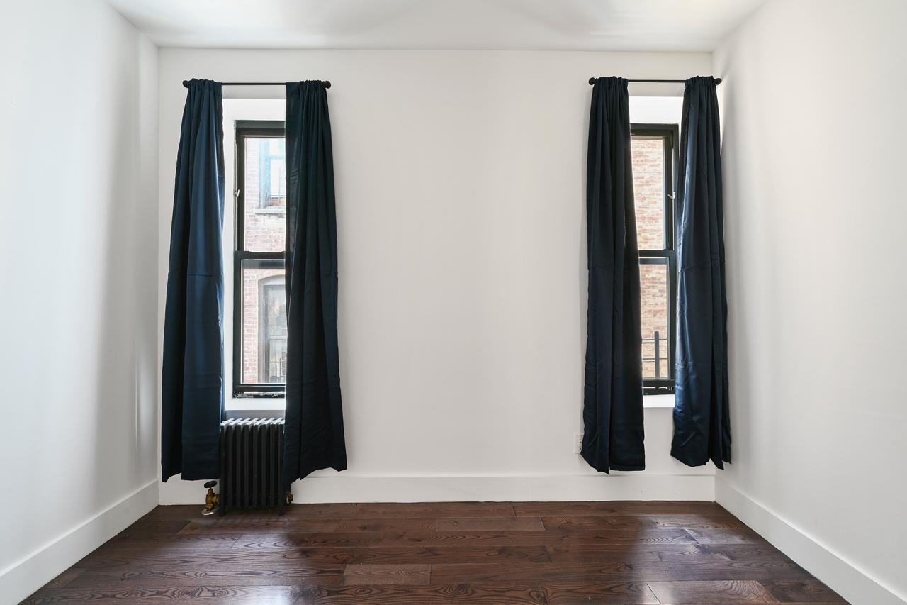 #597: West Harlem - Full Bedroom C - #597: West Harlem - Gallery - 11