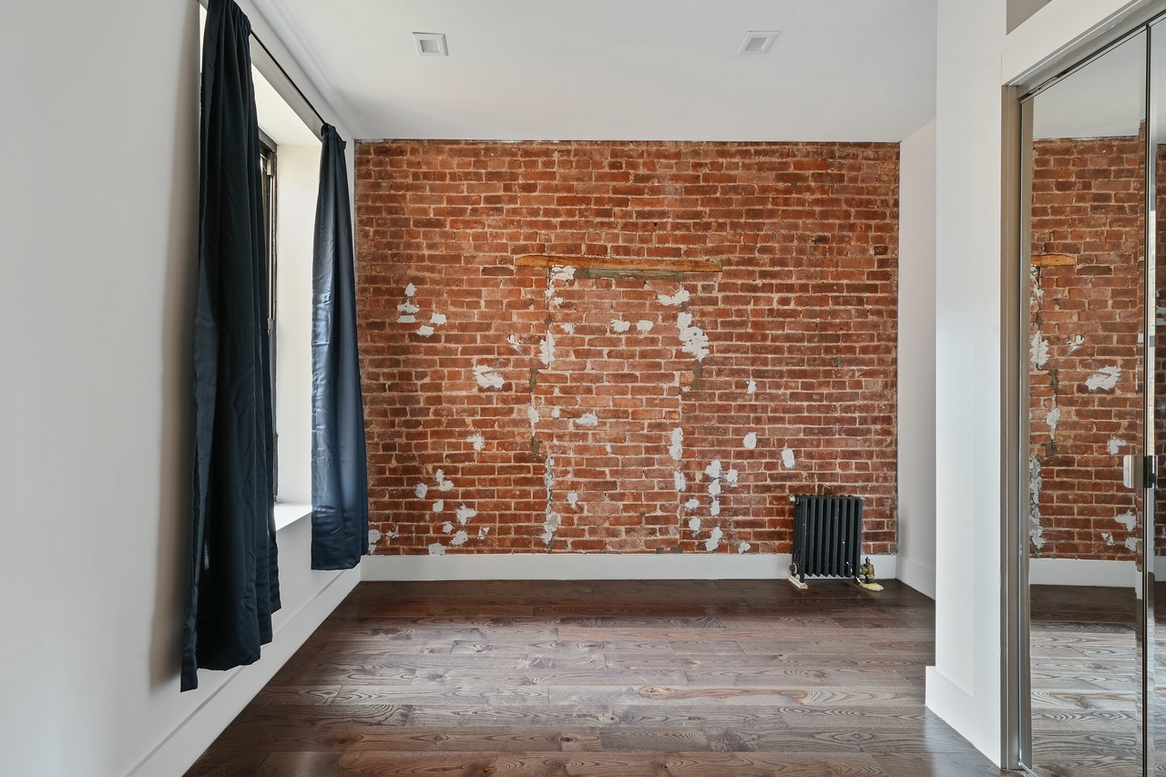 #597: West Harlem - Full Bedroom B - #597: West Harlem - Gallery - 5