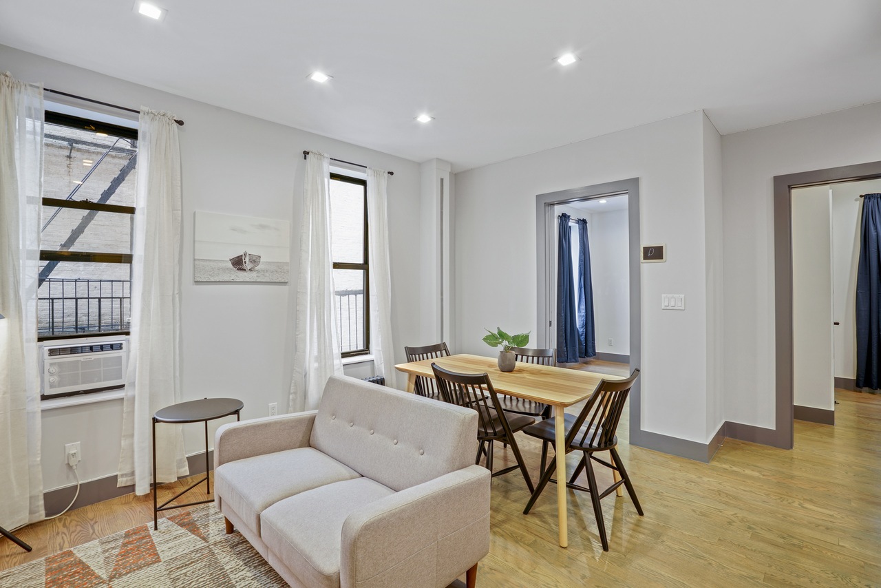 #525: West Harlem - Full Bedroom 3A - #525: West Harlem - Gallery - 7