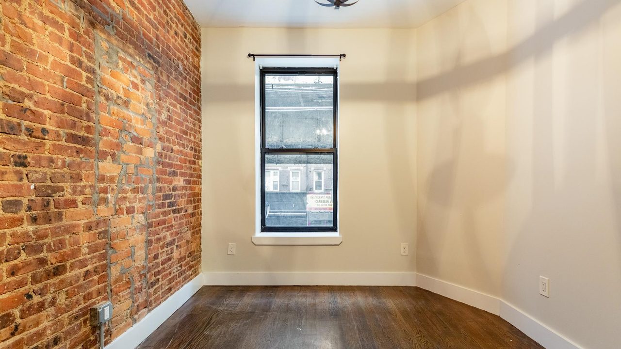 #1627: Bushwick - Full Bedroom A - 1