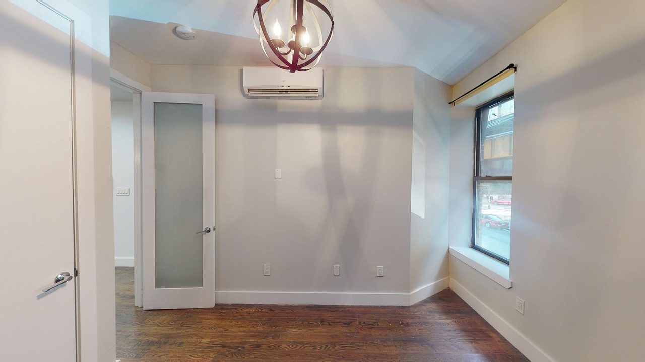 #1627: Bushwick - Full Bedroom B - 1