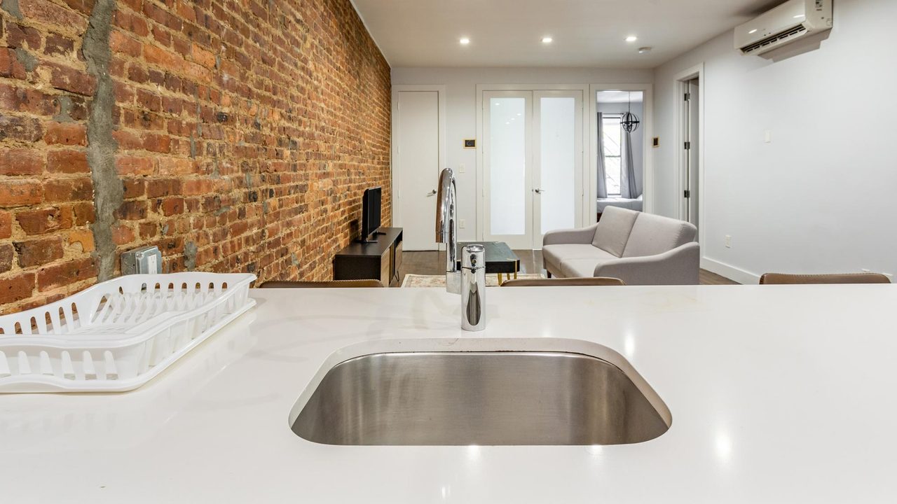 #1627: Bushwick - Full Bedroom C - 10
