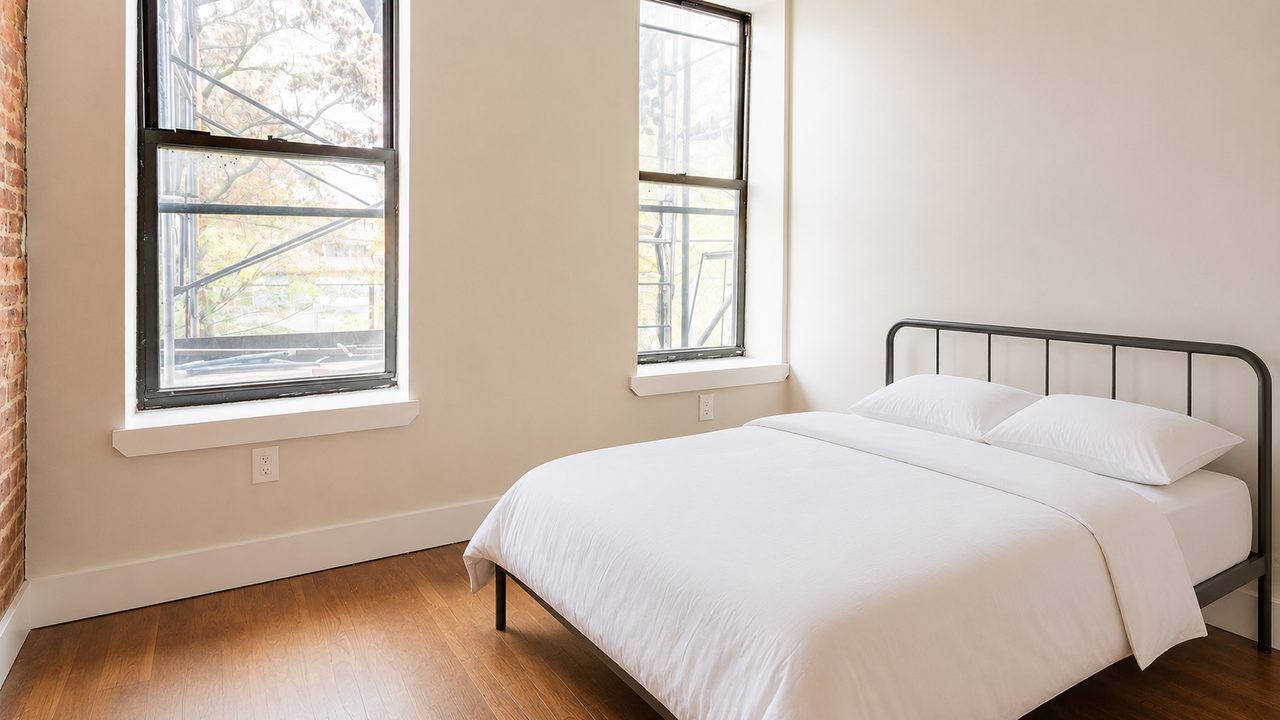 #1627: Bushwick - Full Bedroom C - 17