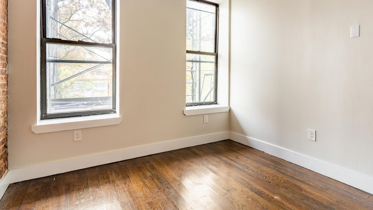 #1627: Bushwick - Full Bedroom C - 2